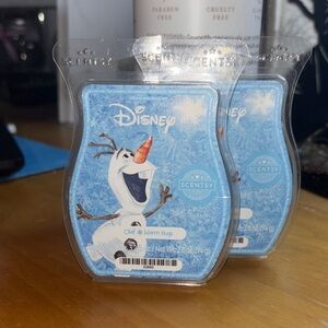 Scentsy Disney Olaf Warm Hugs Blue Wax Bar